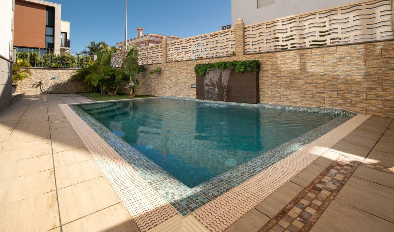 Villa, Private Heated Pool And Jacuzzi . Maspalomas  Eksteriør billede